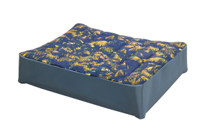Mt EverRest Insulated Dog Cot Cover